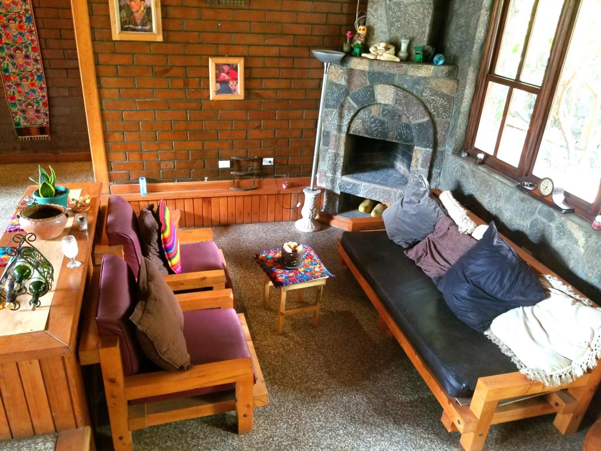 Casa Qatzij - Guest House, Lake Atitlan San Lucas Tolimán المظهر الخارجي الصورة